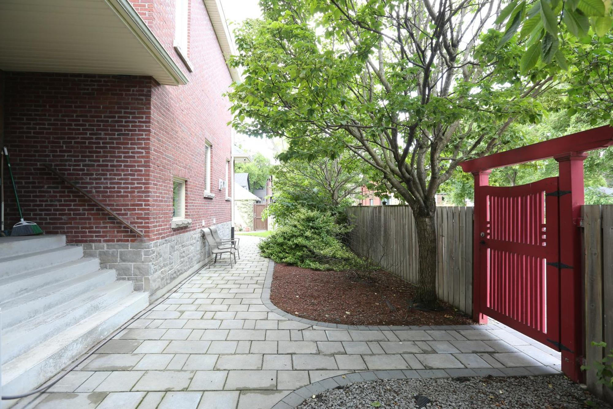 Bed and Breakfast Xiao Wang Toronto Zewnętrze zdjęcie